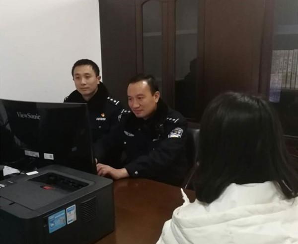 王洋 老板强迫情妇复合和吸毒，情妇为保证儿子安全一怒杀人