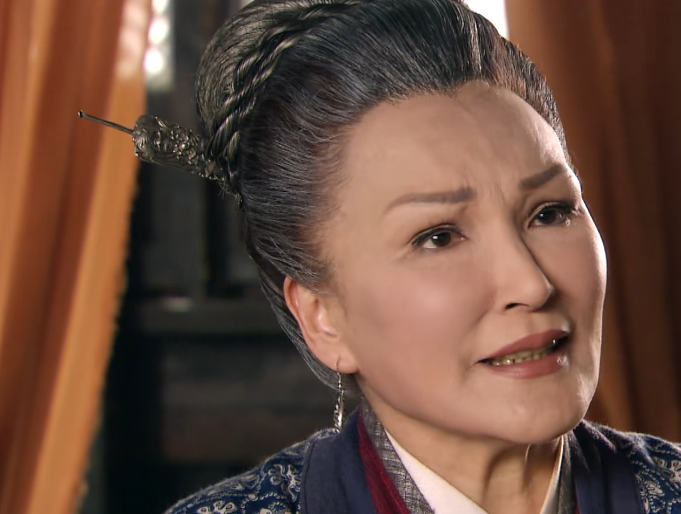 潘粤明|积压8年，播1天口碑就爆了，豆瓣大片好评，潘粤明选对了剧本