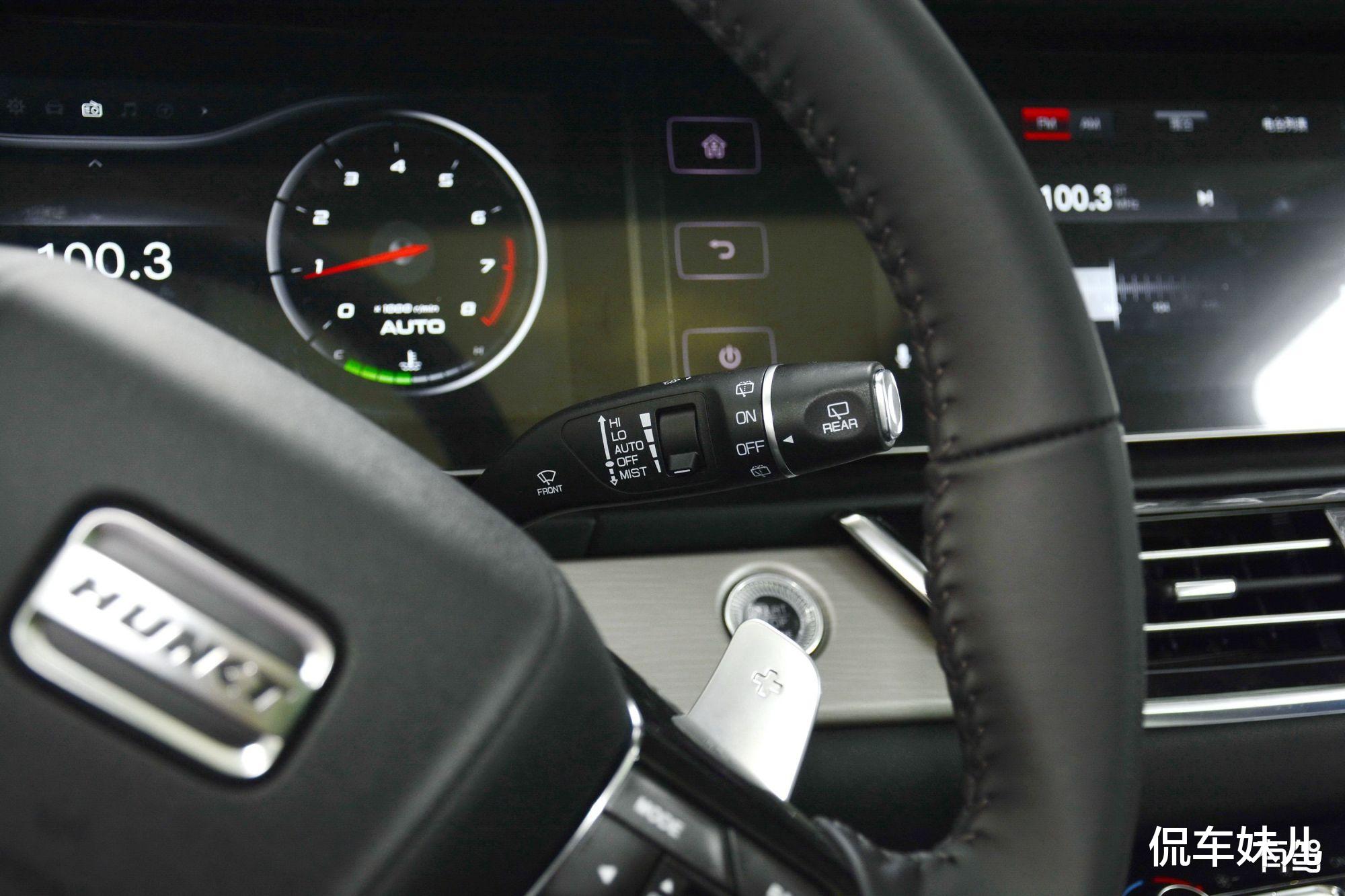 众泰|又一高端SUV“被迫停产”，轴距近3米，入门2.0T+8AT，30天卖7台