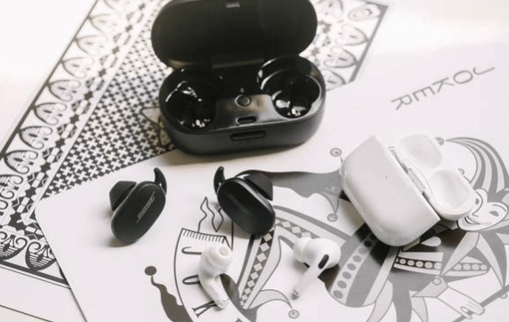 女神范时装达人|学生党都在用哪几款蓝牙耳机?五款最受学生党喜爱的蓝牙耳机推荐!