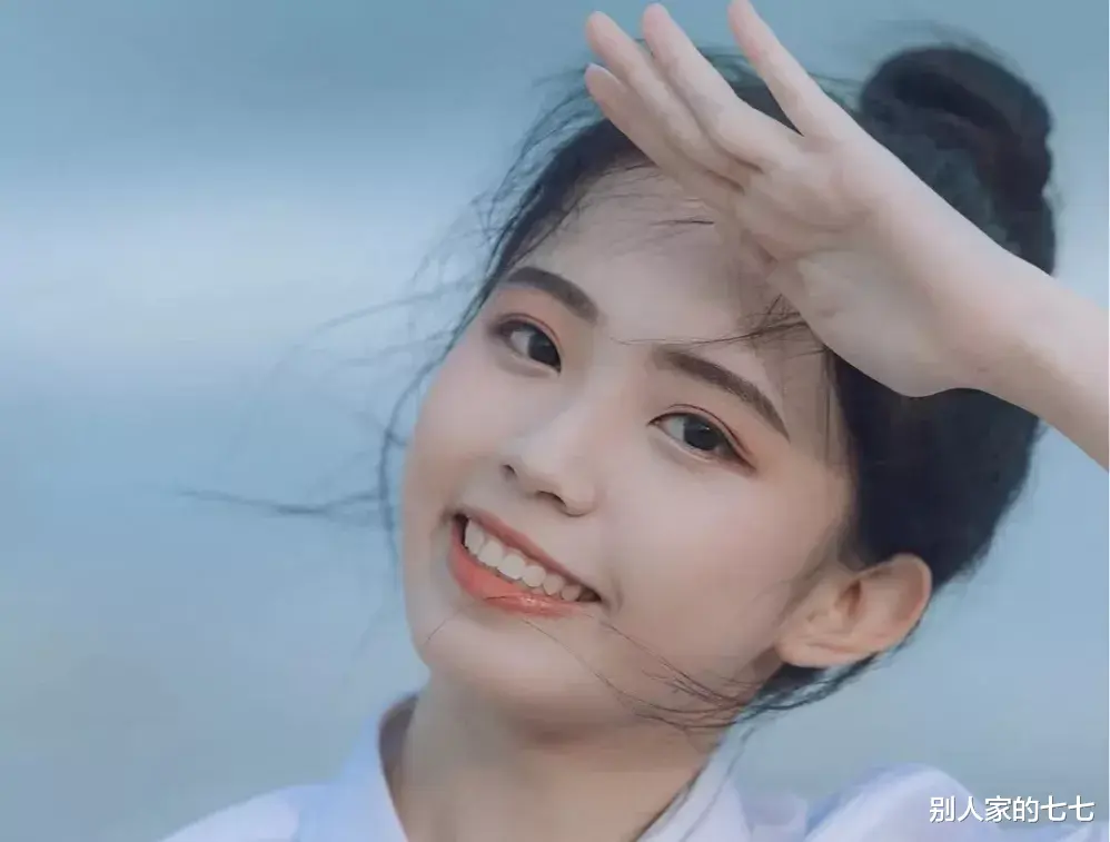 别人家的七七 女人动了情，会有这三个“主动”