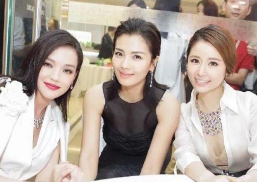 舒淇|晴格格塌鼻梁，嫦娥脸方，这10位女星不整容也好看