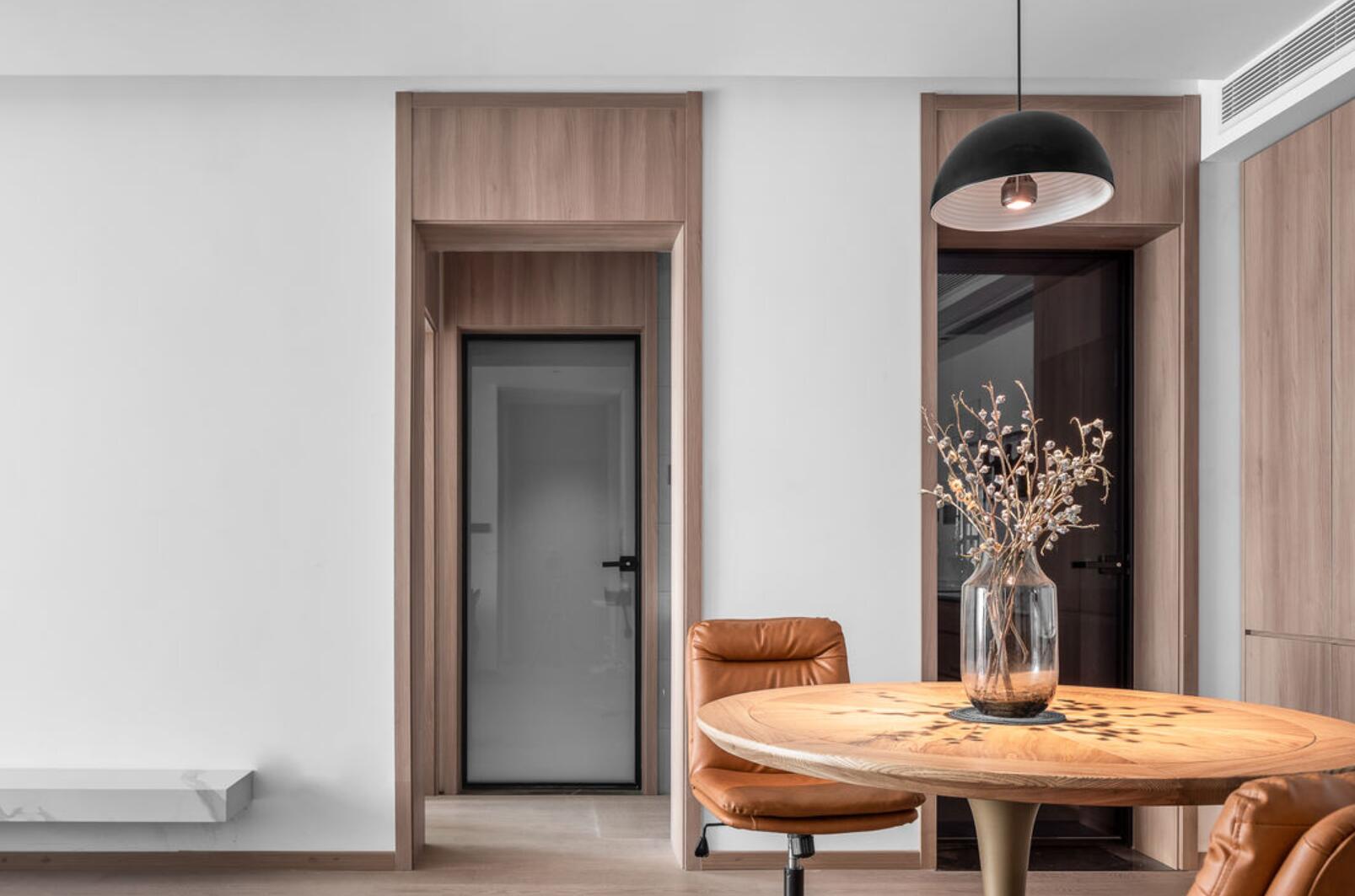 布艺|看了那么多案例，还是白色调最舒适，一进门就感觉很放松