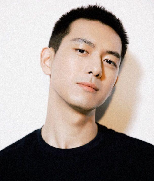 寸头|躲过了王菲的寸头，逃过了周冬雨的寸头，却被热巴的寸头迷住