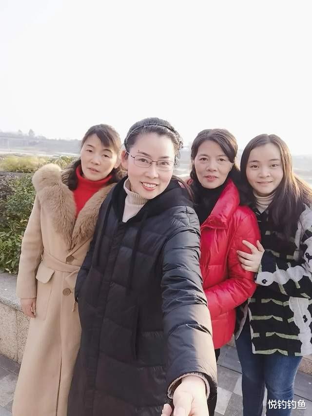 都江堰|我的家乡有一种老钓法——背篼钓鱼，能不能钓上鱼全靠运气