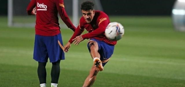 曹颖说|甩不掉的巨星，留在巴萨也要花费4000万，科曼还能拯救一下他吗？