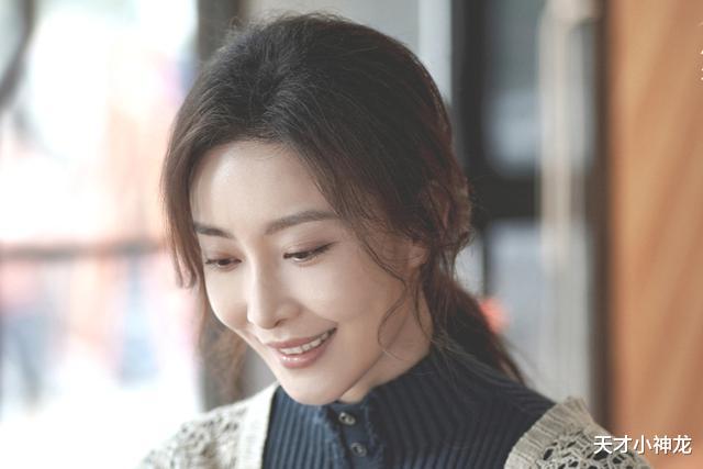 李成阳|《扫黑风暴》：馄饨店老板娘在监视李成阳？几个细节引发猜测