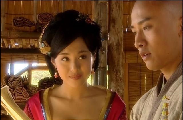 沈傲君|有种“毁容”叫沈傲君，年轻时赛西施惊艳众人，今44岁发福不敢认