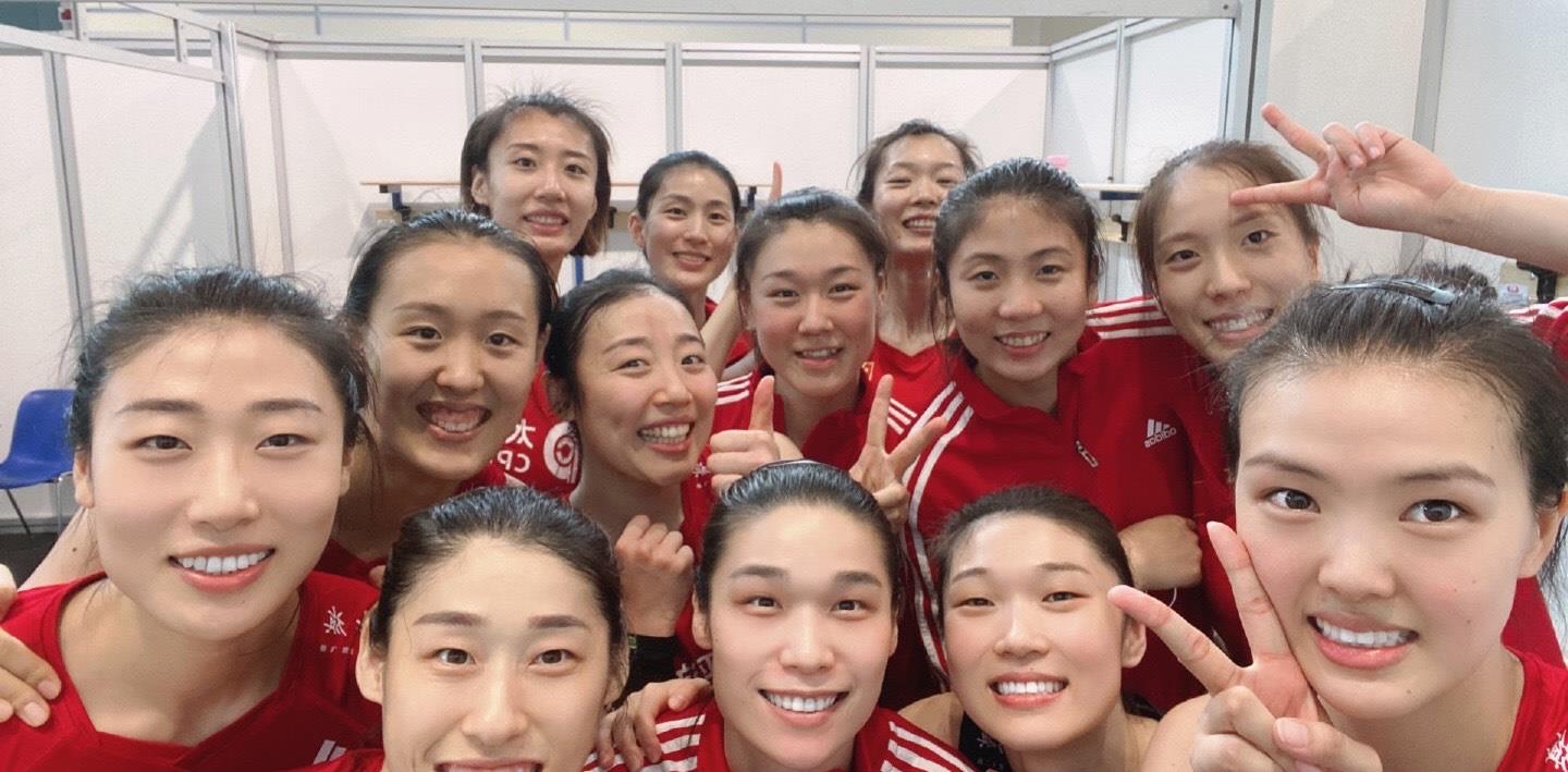 郎平|世联赛九轮比赛过后，4胜5负的中国女排竟然成为了最大的赢家