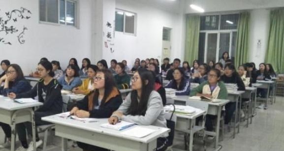 梓琪育儿说|辽宁有3所大学被全面曝光，毕业证一文不值，被坑的学生无数