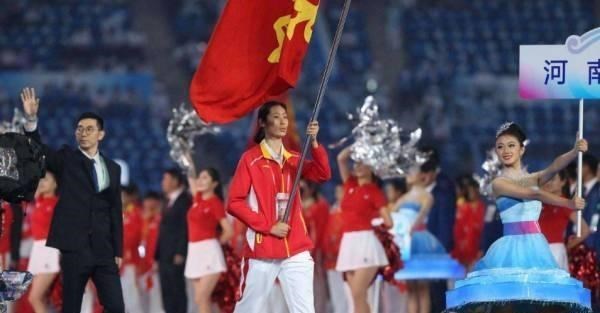 木莲点妈妈|朱婷有望竞争奥运会旗手?中国女排是最大的荣誉招牌!