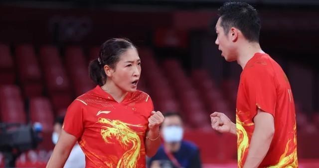 文竹妈妈怎么说|刘诗雯、许昕连扳4局大逆转!马琳在场外紧张指挥,终于挺进8强了