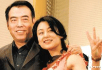 三姨太在买裙子|陈飞宇退出美国国籍！他拿绿卡竟然还是因为陈凯歌的前妻