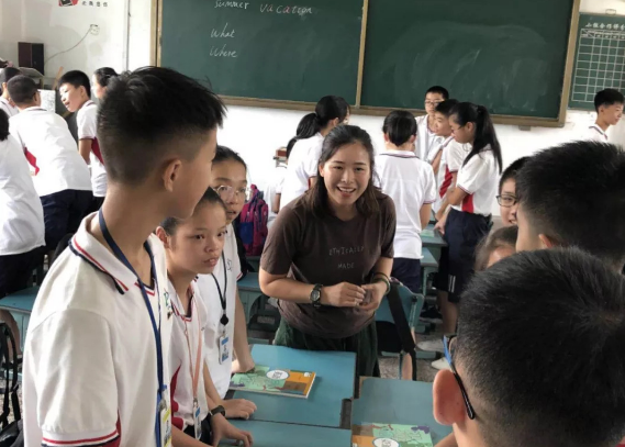 安妈育儿日|“双减”落地，公立学校与私立学校差距日渐拉大，新学期见端倪