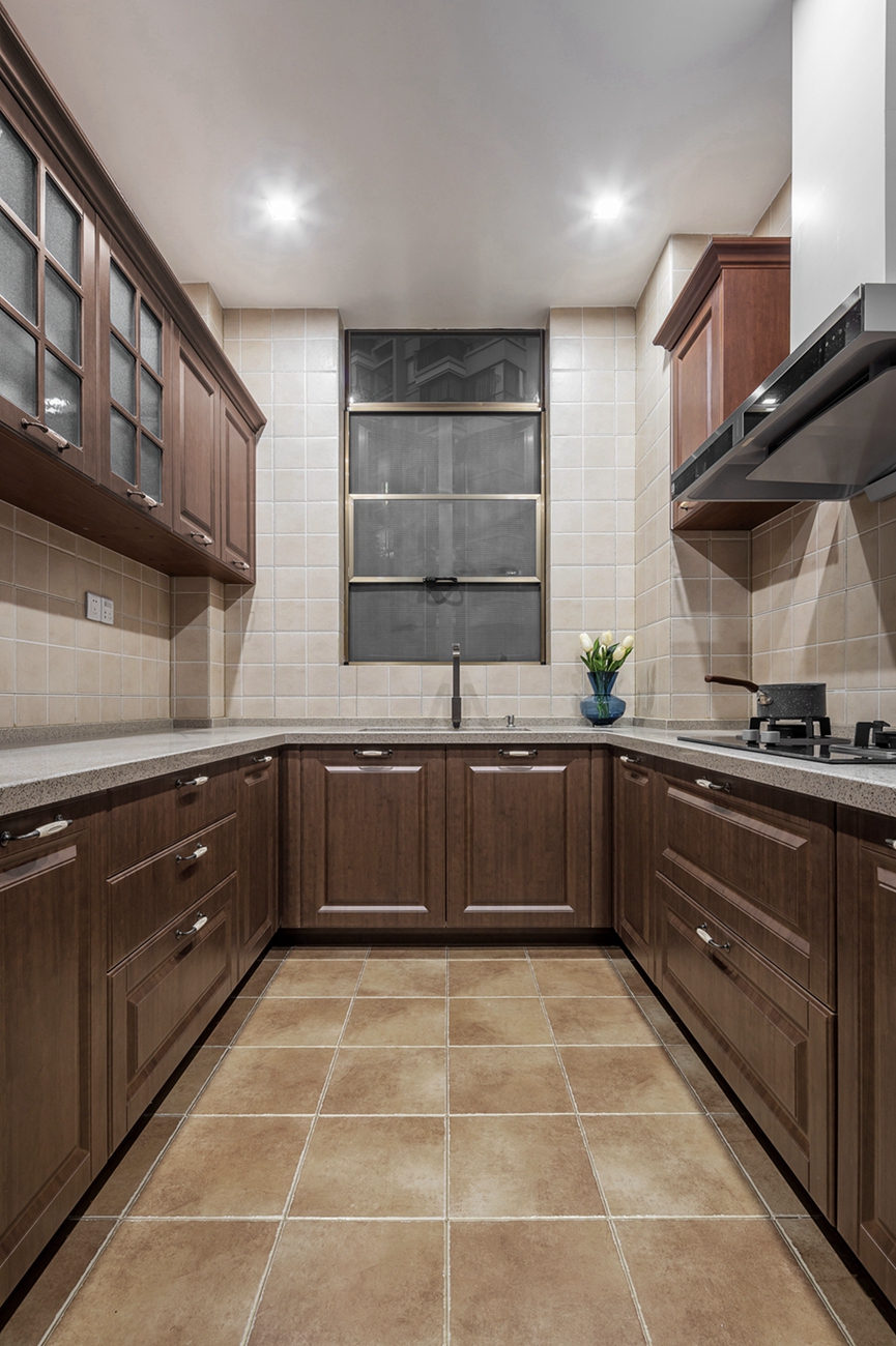 洛小丸子|沉稳而复古