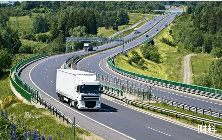 货车司机|又一岗位缺口1000万，月薪高达15000元，年轻人却不想去干