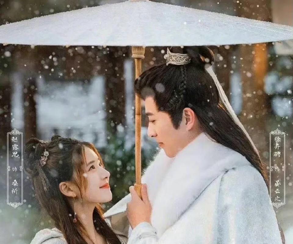 张叔平|赵露思《国子监》造型获赞，告别“张叔平”，这两位造型师也值得