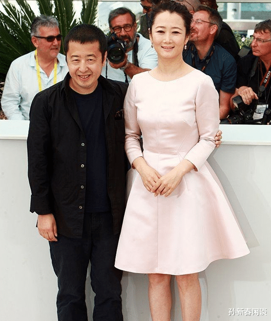 贾樟柯|为保身材做丁克一族,10多年不吃晚餐,43岁“影后”老态尽显