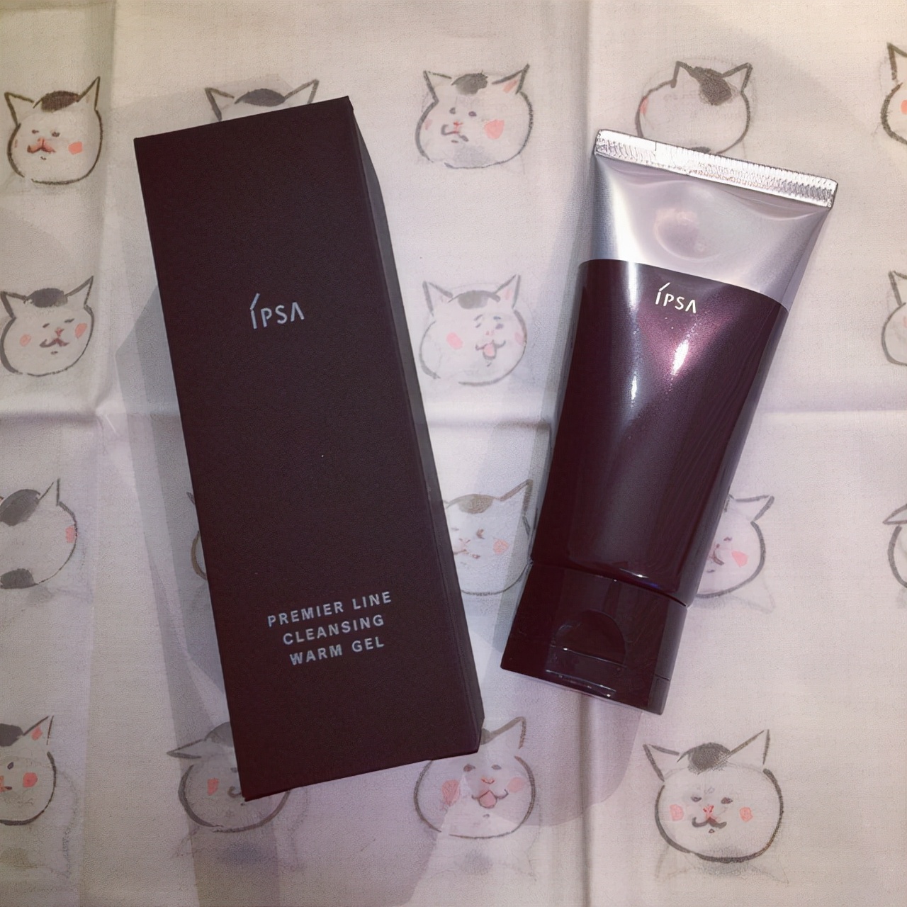 洗面奶 洗去顽固的油污，提亮肤色的洗面奶，值得无限回购！