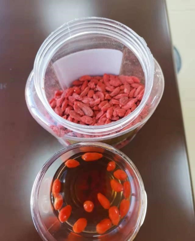 百娱星谈 听过姑娘打老翁的故事吗？枸杞让你受益终身，我为它赢过一次赌