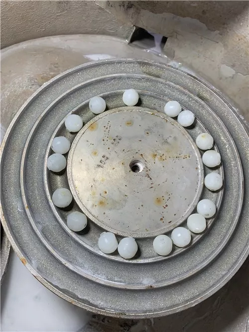 玉雕|和田玉籽料圆珠老型珠是如何诞生的？