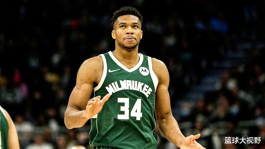 安东尼·戴维斯|NBA本赛季5大护筐高手：浓眉哥落榜，字母哥第二，第一是个怪兽