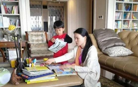 纵火案 杭州纵火案中朱小贞的电话录音值得细品：当时屋内到底是什么情况