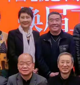 陈宝国|中视协工委换届众星齐聚！会长陈宝国红光满面，倪萍陈建斌站角落