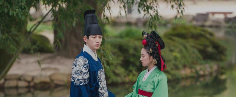 韩剧|大女主逆袭剧？真的太帅气了！年度韩剧黑马