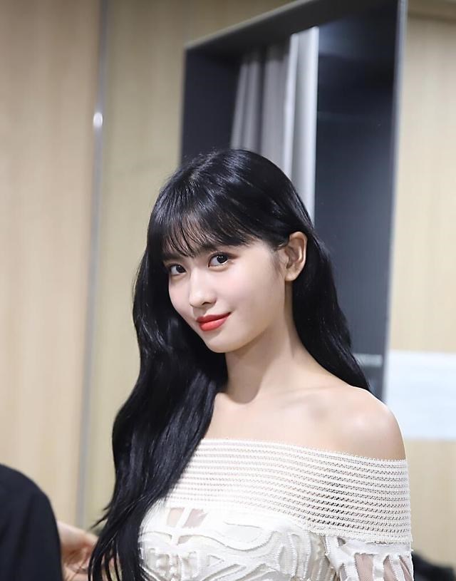 |韩流四代女团时代接近尾声，TWICE一家独大，成四代唯一TOP女团