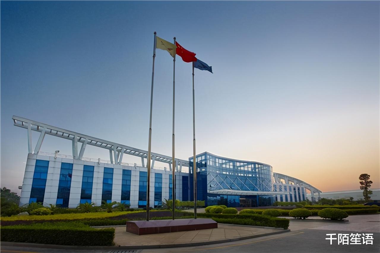 曹德旺 曹德旺：创立“福耀玻璃”，表示从没动用过哥哥任何政治资源！