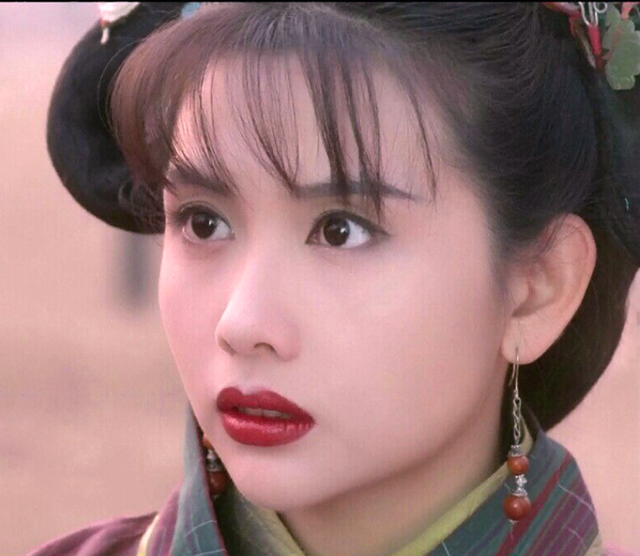 邱淑贞|他白手起家年赚36亿！娶到被王晶捧红的著名艳星，堪称人生赢家