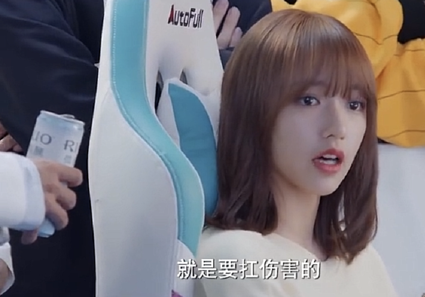 电子竞技|它的热度与《觉醒年代》相差无几，但口碑成反比，它怎么做到的？