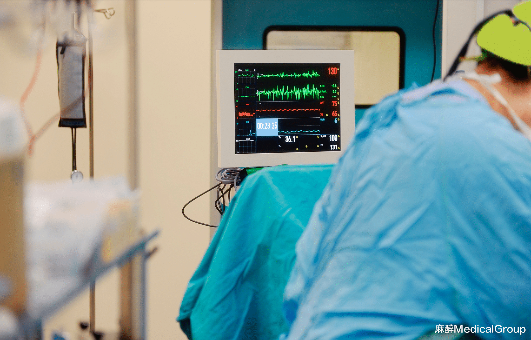 医生|手术中的她,突然变得异常兴奋,医生立即发觉不对劲