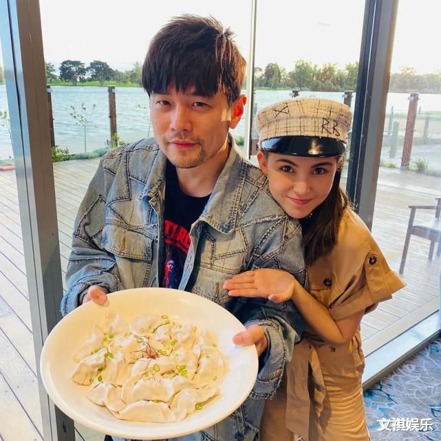 周杰伦|四大音乐才子三个沦陷　网民跪求周杰伦一定要挺住！