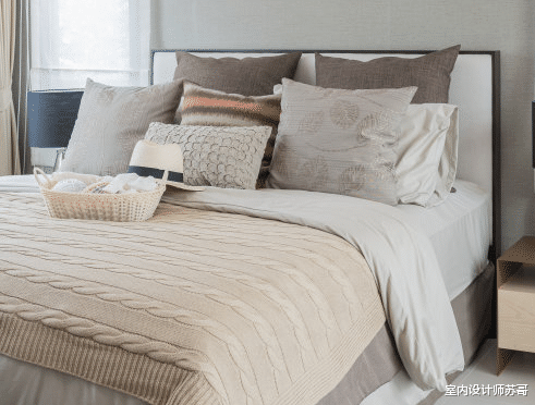 室内设计师苏哥 被子放久了有异味？教你1招，干净杀菌，比晒管用多了！