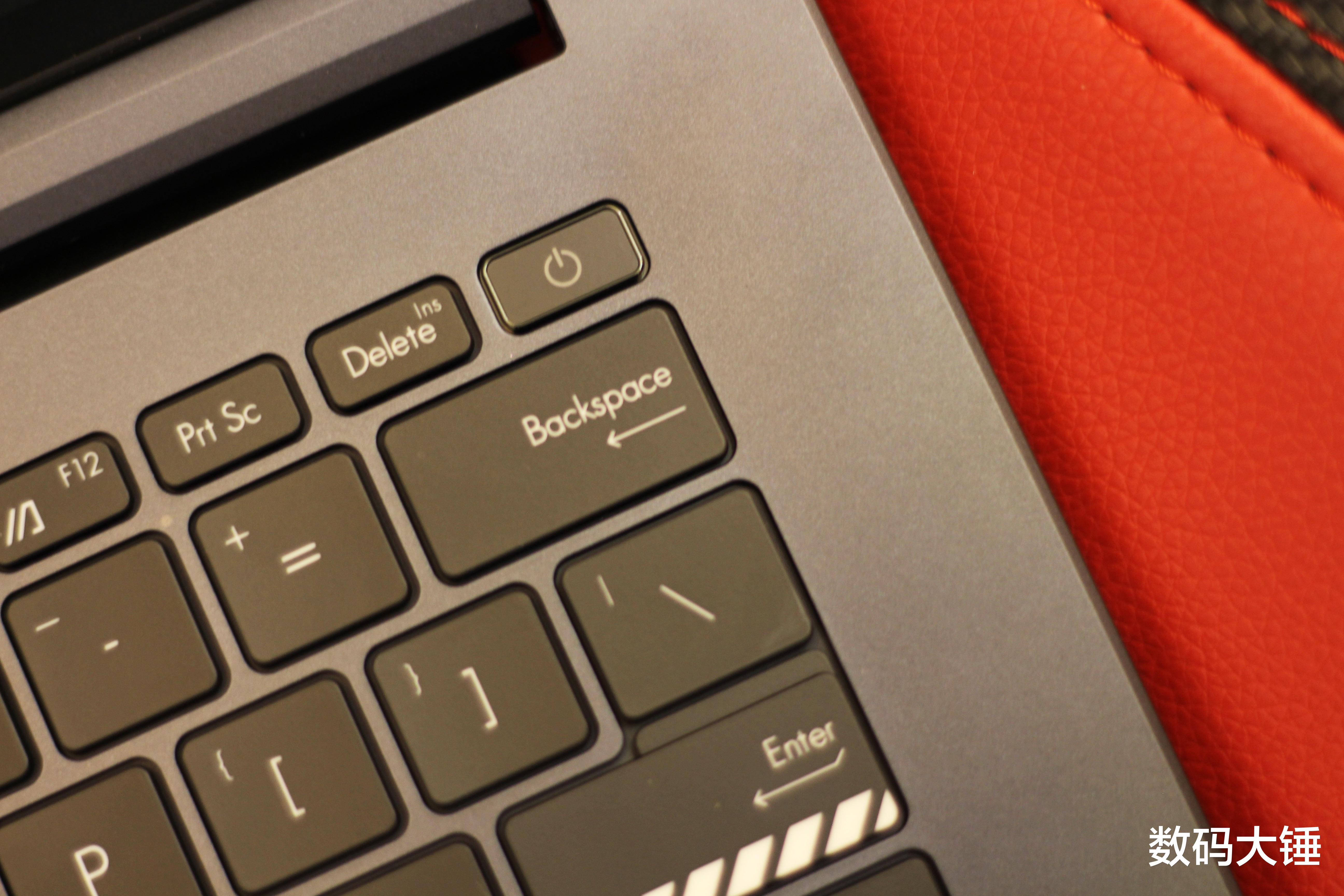 志高空调|屏幕、轻薄、性能共存,5000元档华硕无畏Pro 14 酷睿版轻薄本体验