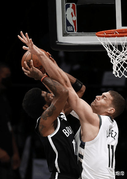 篮网队|篮网三节领先14分!杜少25+10打爆字母哥,四巨头78分哈登放心歇