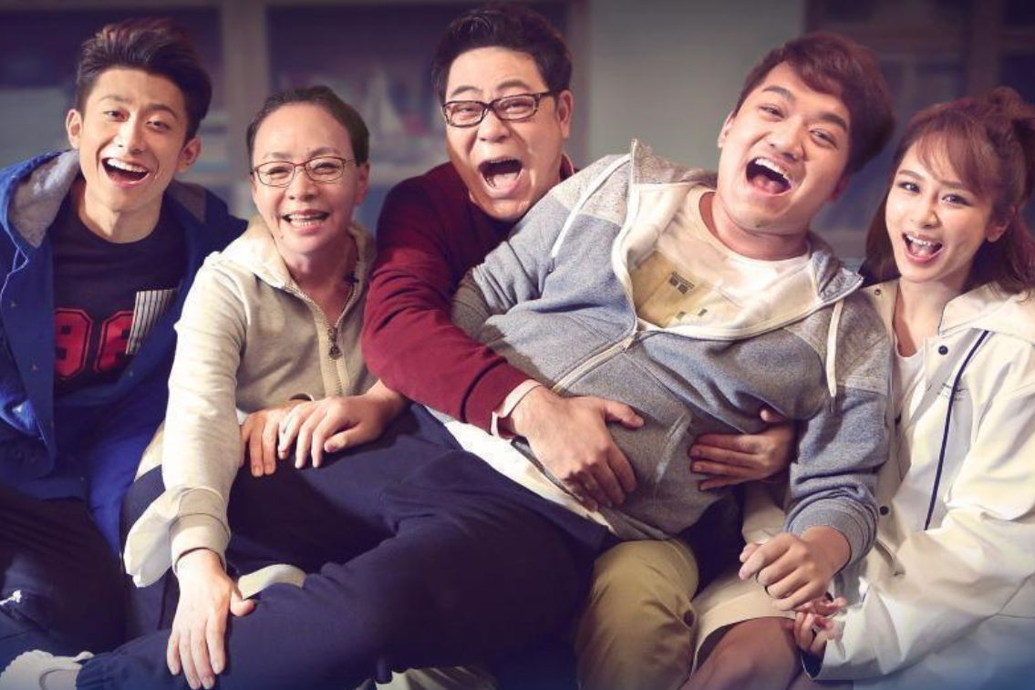 尤浩然|还记得《家有儿女》小雨吗？三考进北影，今瘦身成功帅到不敢认