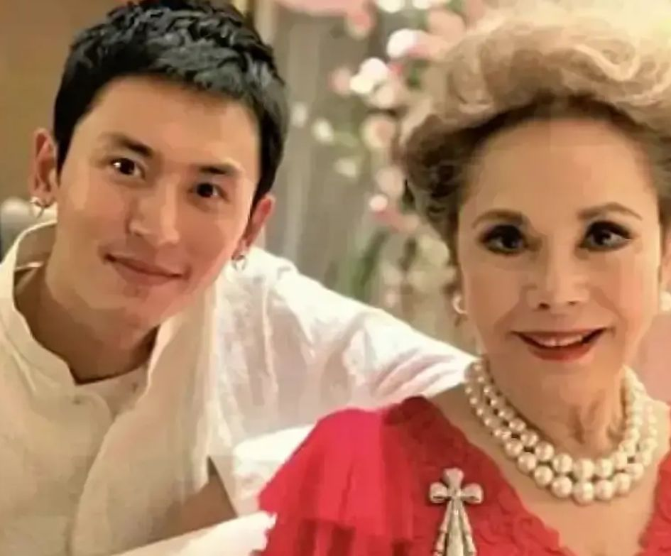 张哲瀚|张哲瀚为参拜靖国神社道歉！劣迹艺人仝卓都看不下去，转发怒怼！