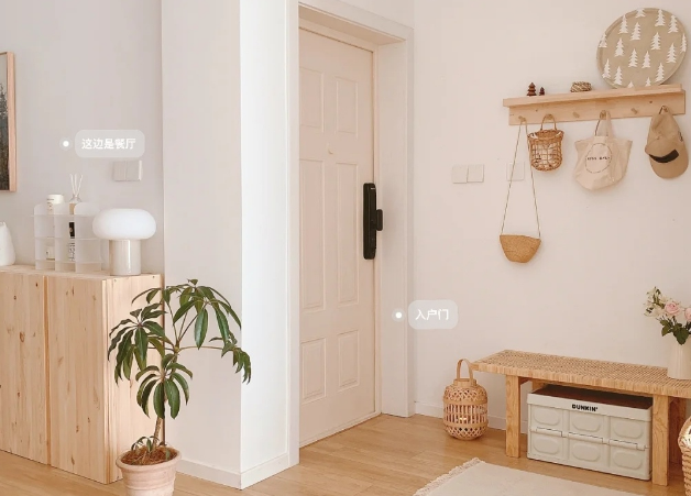 房子的面积小,没有独立的玄关怎么办?这样设计舒适感更强