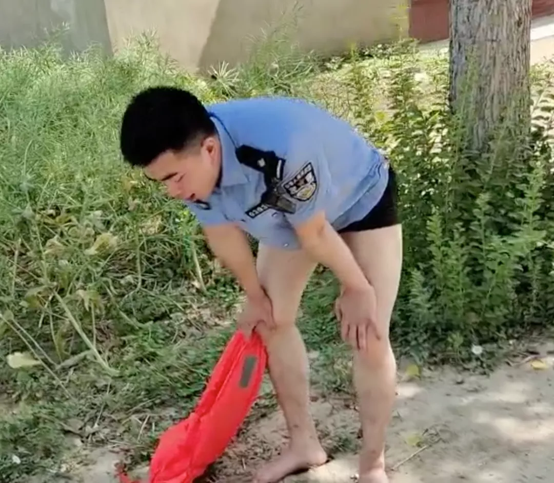 阜阳那些事 阜阳一老人离家一天一夜，刚刚，民警在这里发现他！