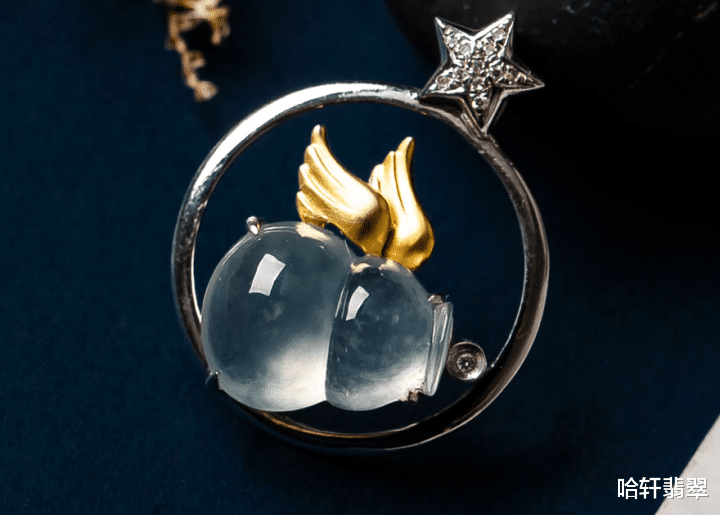 雕刻|【哈轩翡翠】翡翠小葫芦怎么挑选？它的寓意你知道多少