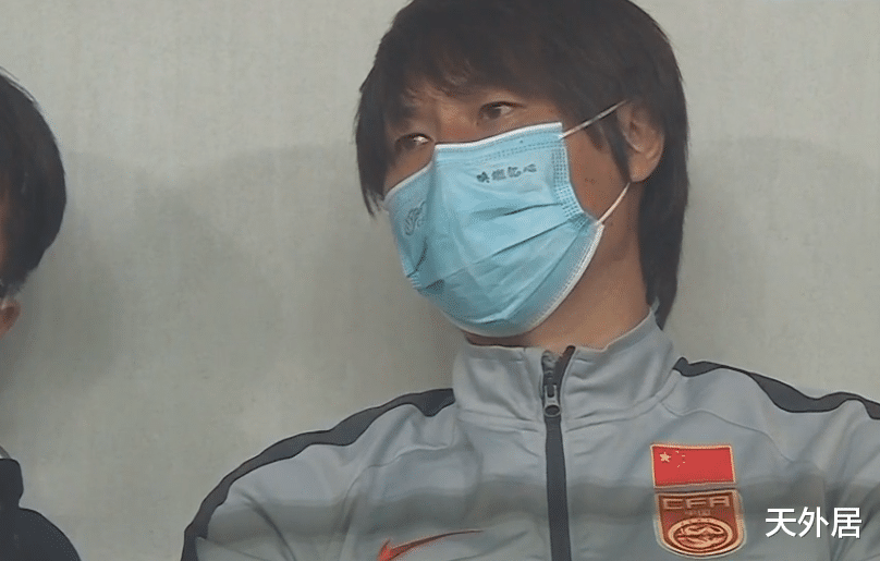 國足|僅用45分鐘，國足連入4球打爆聯賽第7！中超球隊誰能抵擋李鐵？