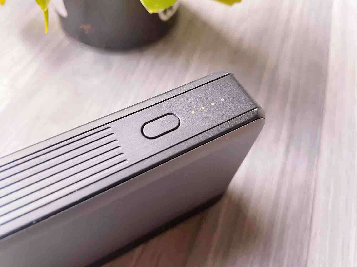 移動電源|筆記本的電量救星，Aohi奧海30000mAh移動電源，雙向PD100W快充