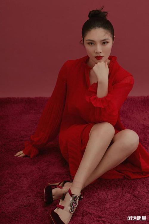 徐冬冬|第一性感女神，不靠演戏红火，数次恋爱均短命