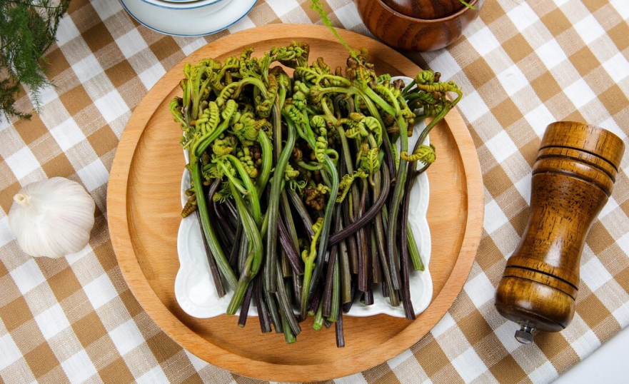 肝脏|吃南瓜会损伤肝脏？ 肝科医生：愚昧！3种素菜比烟酒还伤肝，劝你管住嘴