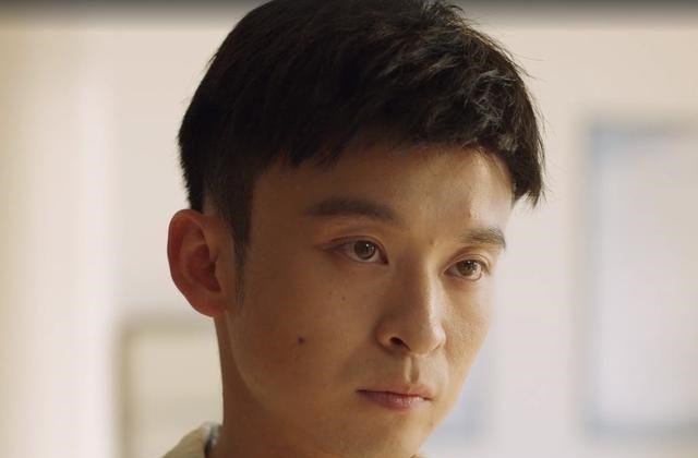 冷小兵|谁是凶手结局：冷小兵扮猪吃虎都被骗，何伟光是他父亲，沈雨做局