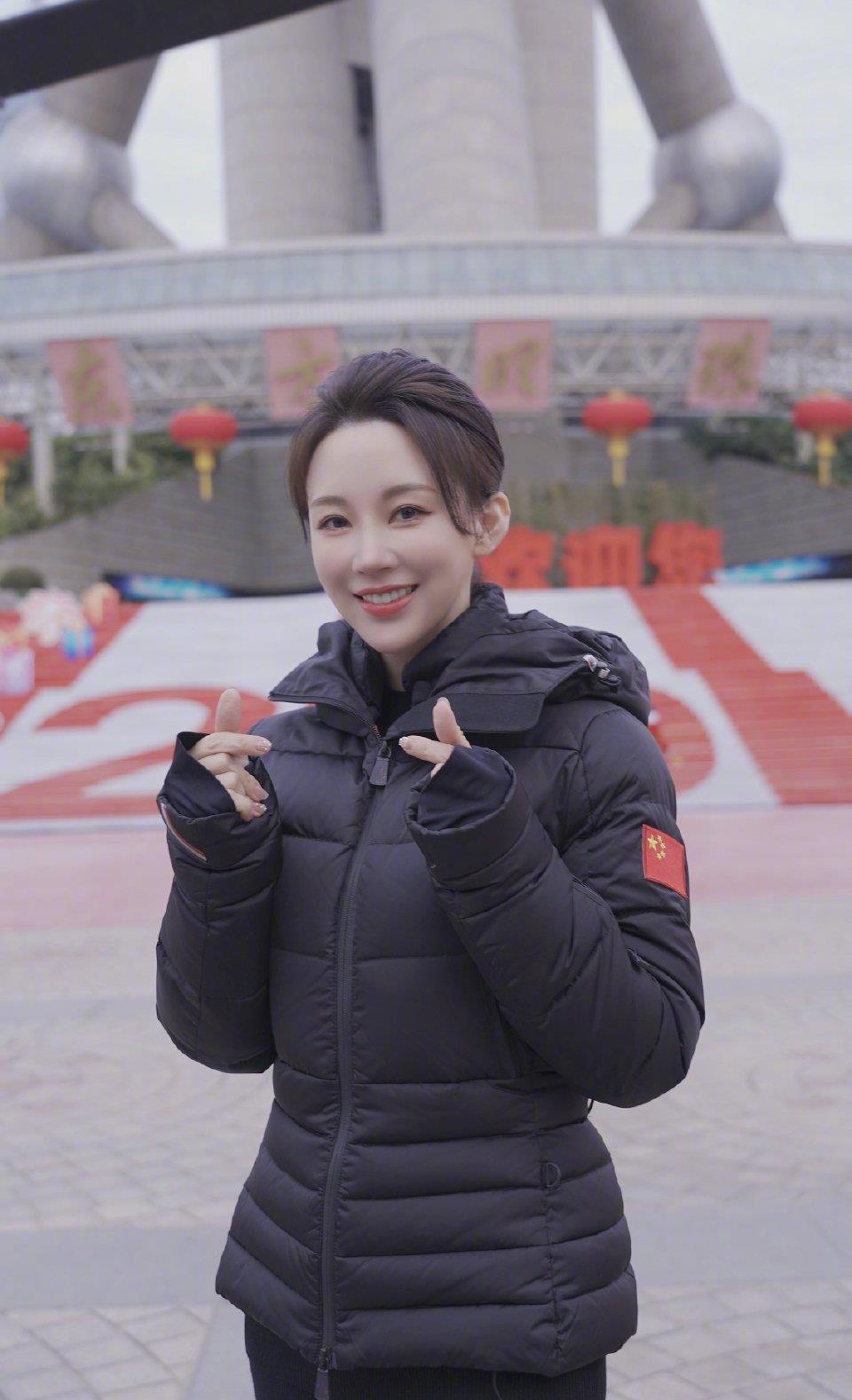 成毅|潘晓婷新年祝福有创意，问大家2022愿望有什么？粉丝的回答很大胆