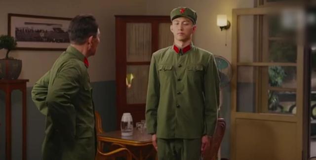 英雄岁月之王牌部队|《王牌部队》毁三观的剧情频频出现,一个新兵居然能篡改提干名单